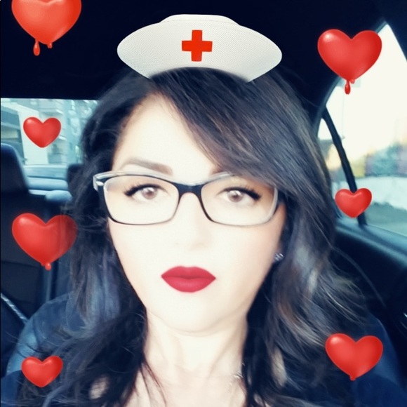 Meet your Posher, DENISE - Picture 3 of 4